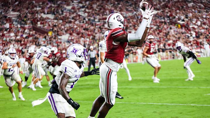 South Carolina football wide receiver Nyck Harbor