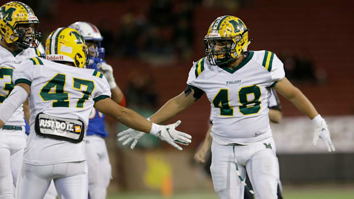 New Mexico rivals Las Cruces and Mayfield battled in high school football showdown.
