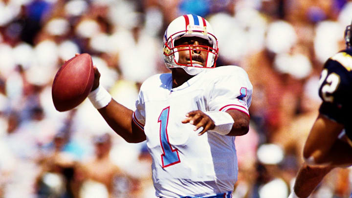 Warren Moon had his No. 1 retired by the Tennessee Titans in 2006. Warren Moon had his No. 1 retired by the Tennessee Titans in 2006.
