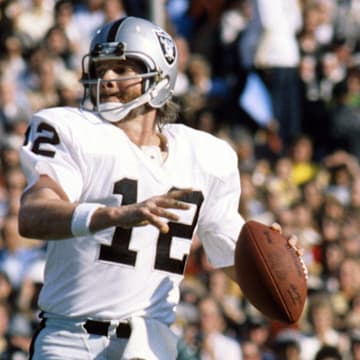 Jan 9, 1977; Pasadena, CA, USA; FILE PHOTO; Oakland Raiders quarterback (12) Ken Stabler looks to throw against the Minnesota Vikings during Super Bowl XI at the Rose Bowl. The Raiders defeated the Vikings 32-14 to win their first Super Bowl title. Mandatory Credit: Photo By Malcolm Emmons- Imagn Images © Copyright Malcolm Emmons