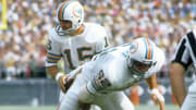 Center Jim Langer (62) against the New York Jets at the Orange Bowl during the Dolphins' perfect season in 1972.