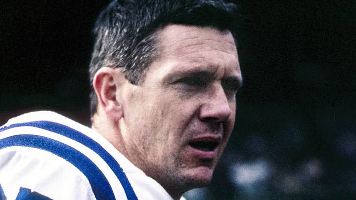 Baltimore Colts receiver Raymond Berry against the Cleveland Browns at Cleveland Stadium. 