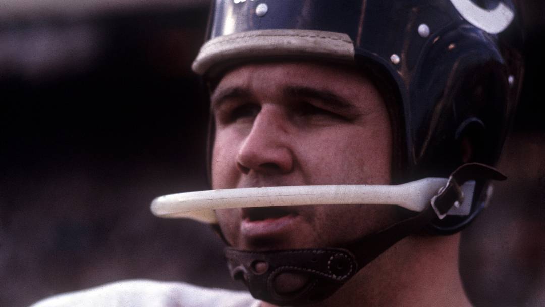 Before his legendary NFL career began with the Chicago Bears, Mike Ditka was a transformative player at Pitt.
