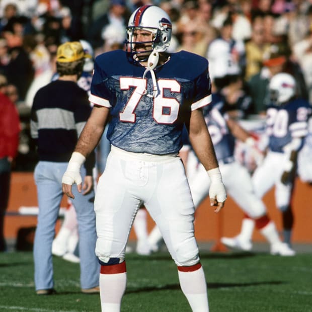 Former Buffalo Bills defensive tackle Fred Smerlas during a game against the Miami Dolphins.