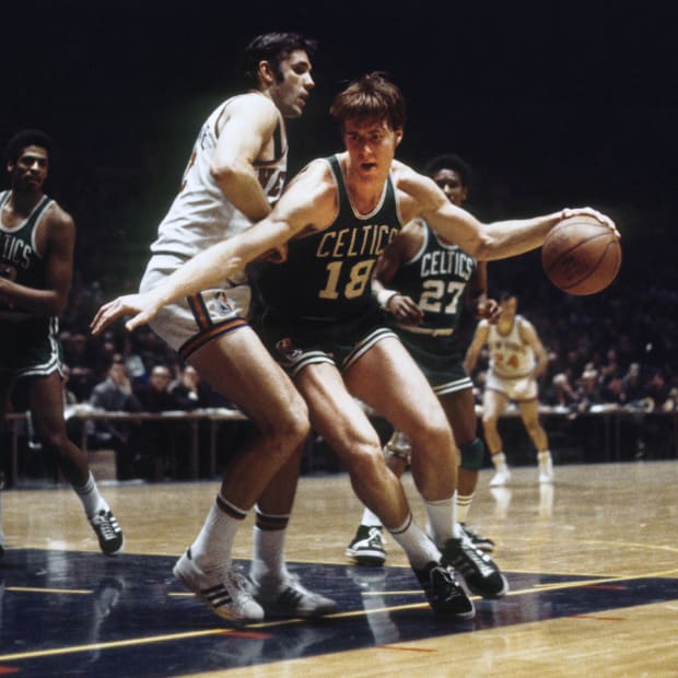 Boston Celtics center Dave Cowens (18) in action against the New York Knicks in the 1970-71 season