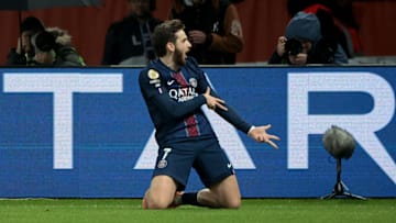 Khvicha Kvaratskhelia devrait débuter face à Metz. Khvicha Kvaratskhelia devrait débuter face à Metz.