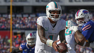 Miami Dolphins v Buffalo Bills