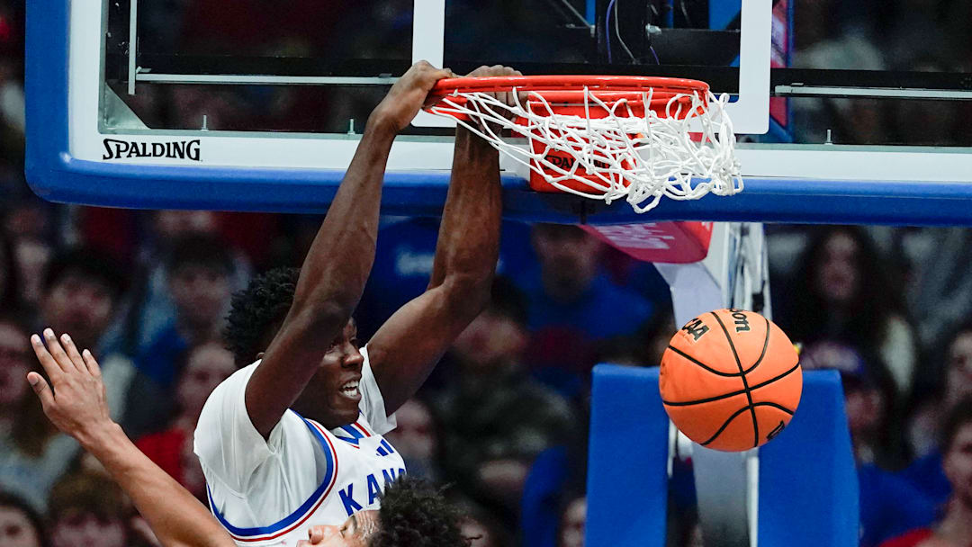 Kansas Jayhawks freshman Flory Bidunga dunks