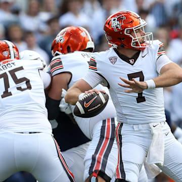 Bowling Green quarterback Connor Bazelak throws a pass during the first quarter against the Penn State Nittany Lions at Beaver Stadium.