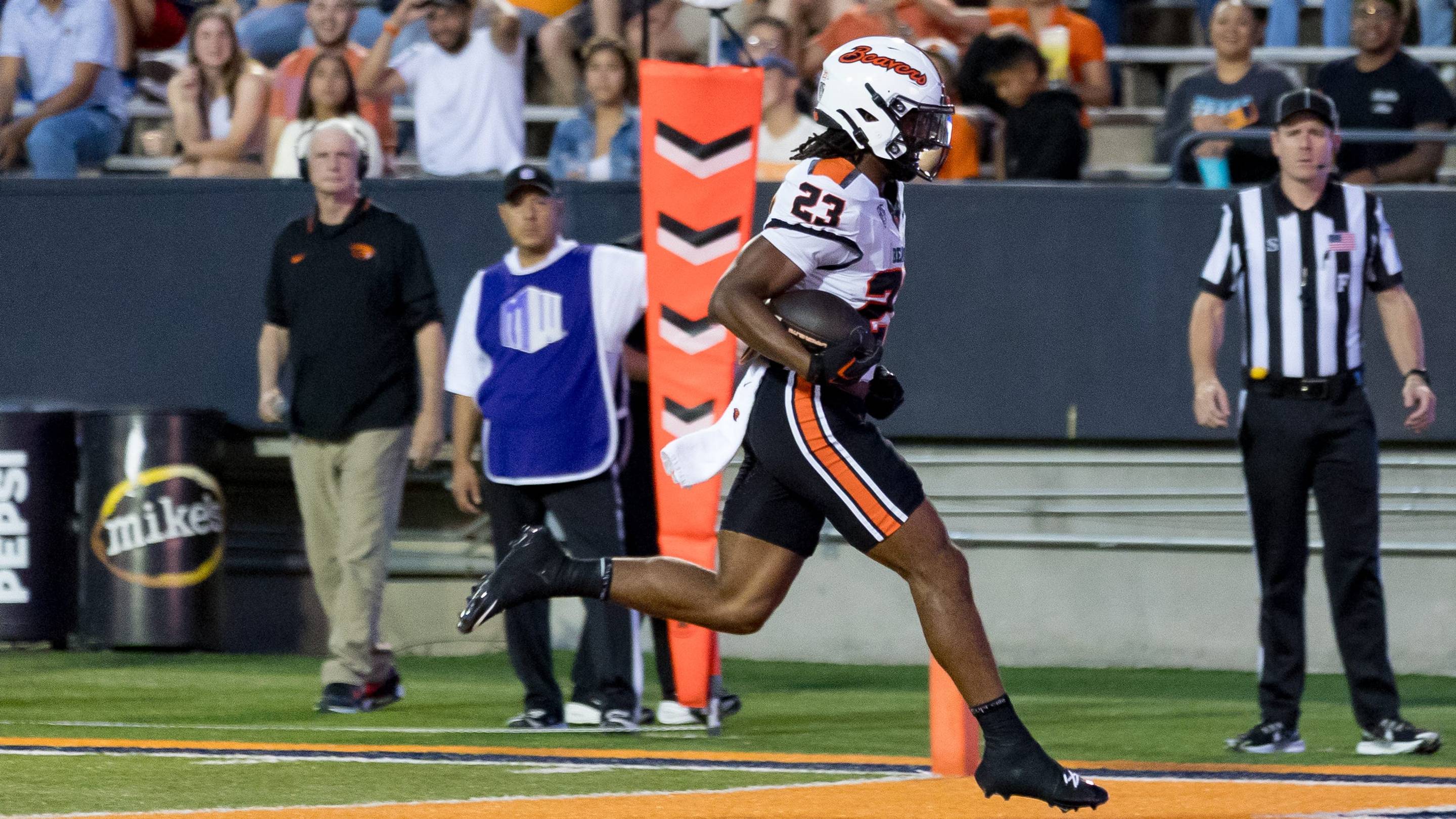 Oregon State Grinds UTEP 33-7 for Second Straight Win