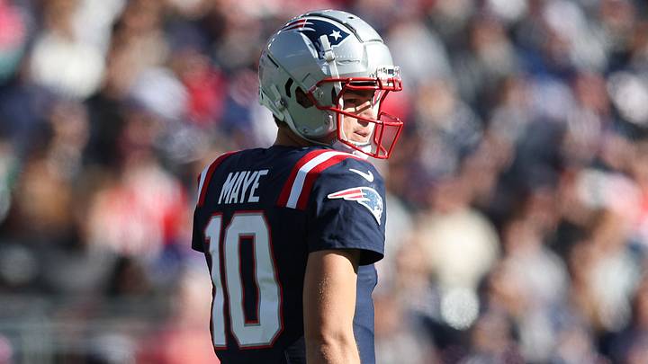 New York Jets v New England Patriots