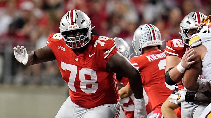 Ohio State Buckeyes offensive lineman Ethan Onianwa (78) blocks during the NCAA football game against the Minnesota Golden Gophers at Ohio Stadium in Columbus on Oct. 4, 2025.