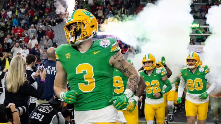 Jan 1, 2024; Glendale, AZ, USA; Oregon Ducks tight end Terrance Ferguson (3) against the Liberty Flames during the 2024 Fiesta Bowl at State Farm Stadium. Mandatory Credit: Mark J. Rebilas-USA TODAY Sports