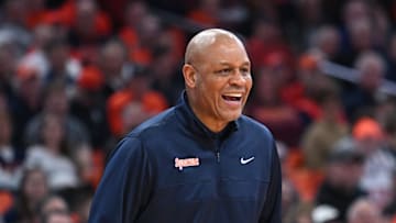 In Syracuse Orange news, an expert dishes on Syracuse basketball and March Madness, while a SU ice hockey player is honored.