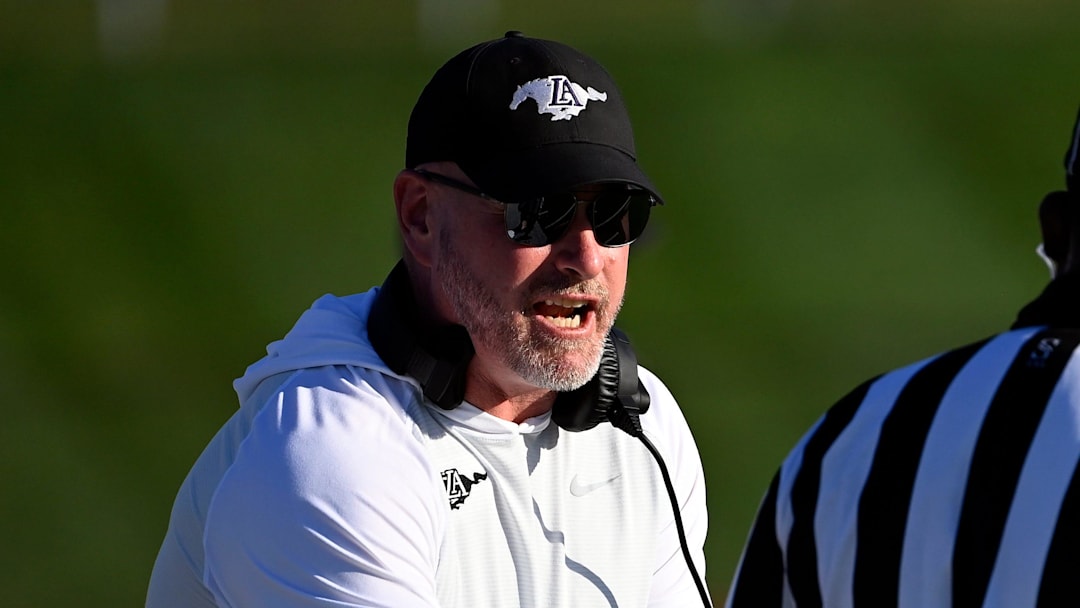 Former NFL quarterback Trent Dilfer is returning to Lipscomb Academy in Tennessee for his second stint as the school's head coach.