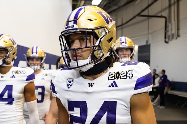 UW safety Makell Esteen gets ready to face the Michigan Wolverines in the 2024 national championship game.