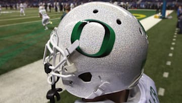 Sparkly helmets for the Oregon Ducks at the Alamo Bowl in 2016.