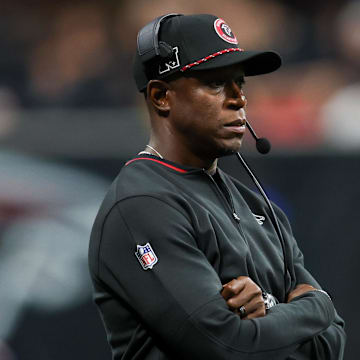 Atlanta Falcons coach Raheem Morris is trying to change standards ahead of facing Arthur Smith and the Pittsburgh Steelers.