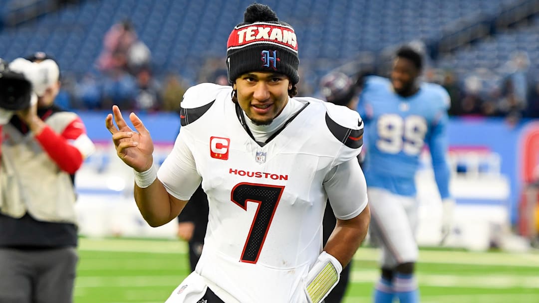 Jan 5, 2025; Nashville, Tennessee, USA;  Houston Texans quarterback C.J. Stroud (7) waves to the crowd against the Tennessee Titans during the second half at Nissan Stadium. Mandatory Credit: Steve Roberts-Imagn Images
