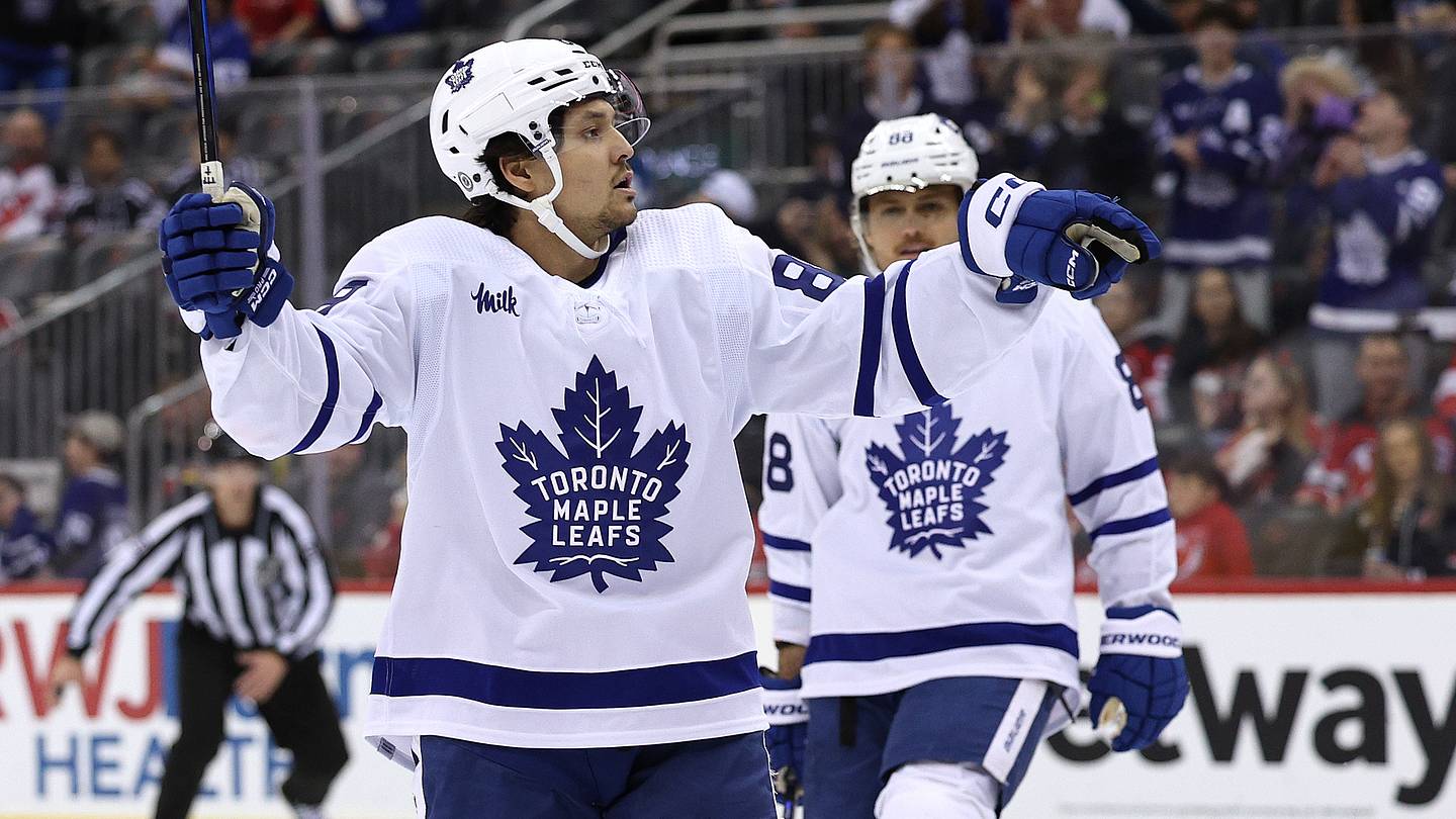 What The Toronto Maple Leafs Need To Do With All Their Pending Free Agents - Vimarsana News