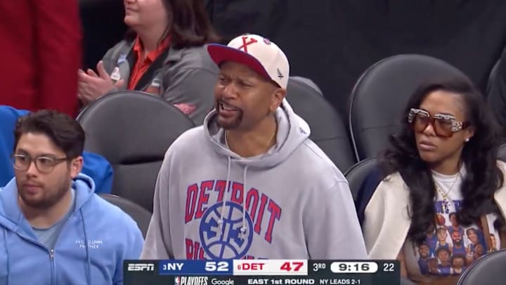 Jalen Rose was courtside for Knicks-Pistons on Sunday. Jalen Rose was courtside for Knicks-Pistons on Sunday.