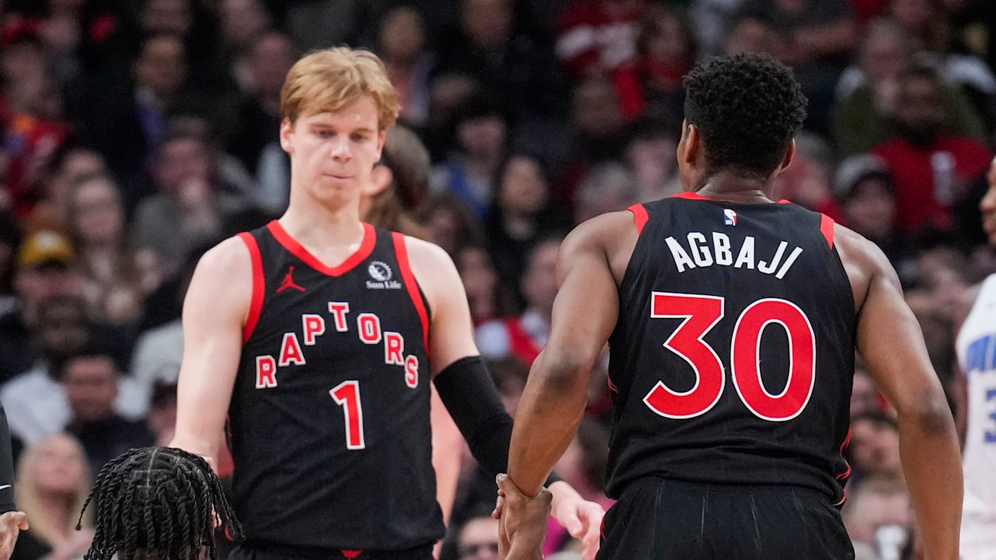 NBA 初始名單中有 12 支堪薩斯松鷹隊，並列 Big 12 球隊中最多的球隊