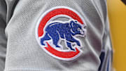 Chicago Cubs logo on the jersey of third base Matt Shaw (6) 