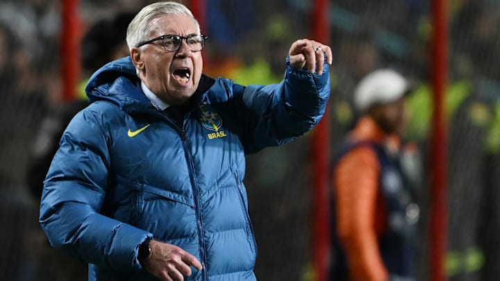 Carlo Ancelotti busca evolução ofensiva do Brasil Carlo Ancelotti busca evolução ofensiva do Brasil