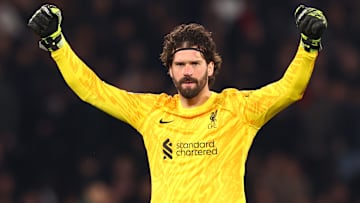 Paris Saint-Germain v Liverpool FC - UEFA Champions League 2024/25 Round of 16 First Leg