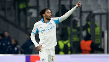 L'Olympique de Marseille reste dans la course à la qualification grâce à la victoire contre Newcastle.
