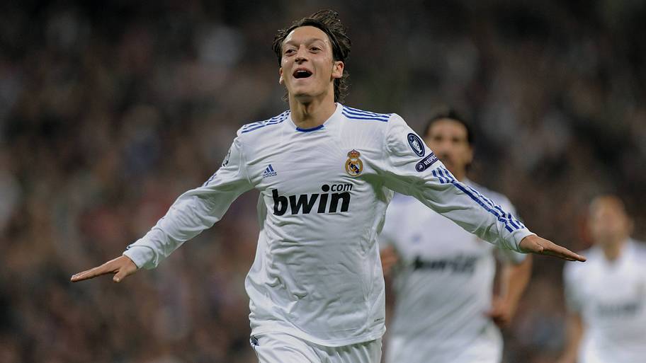 Mesut Özil