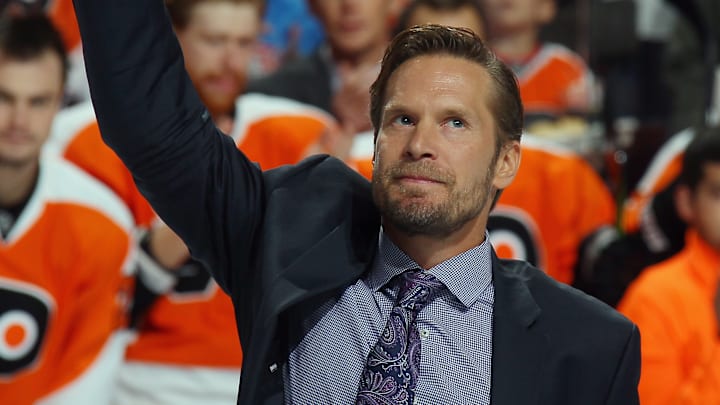 Chicago Blackhawks v Philadelphia Flyers