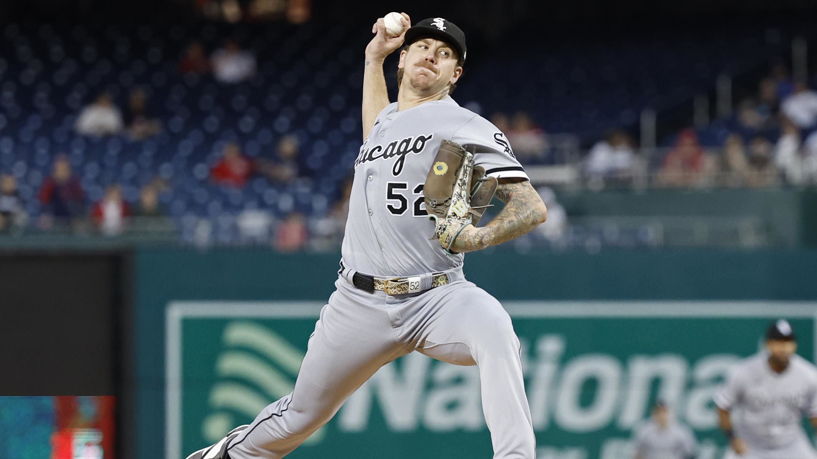 Chicago White Sox starting pitcher Mike Clevinger