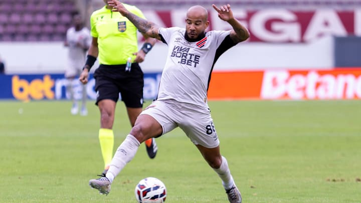 Athletico-PR, de Patrick, precisa de combinação de resultados para ser campeão