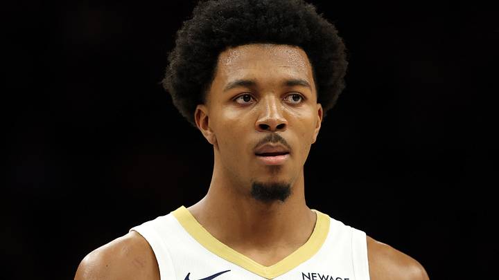 Nov 10, 2025; Phoenix, Arizona, USA; New Orleans Pelicans forward Trey Murphy III (25) against the Phoenix Suns at the Mortgage Matchup Center. Mandatory Credit: Mark J. Rebilas-Imagn Images