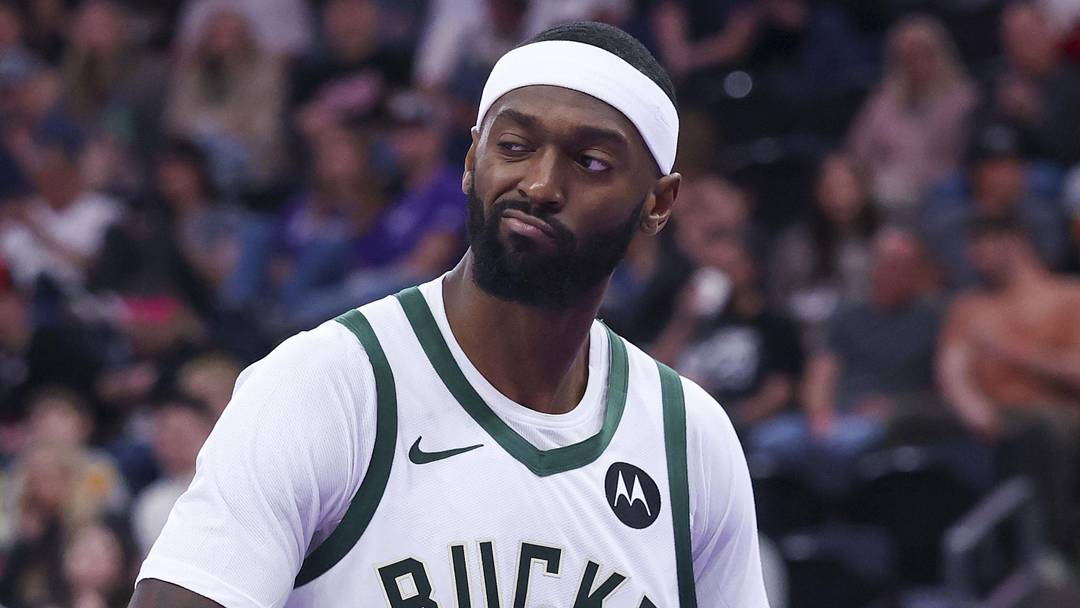 Mar 19, 2026; Salt Lake City, Utah, USA; Milwaukee Bucks forward Bobby Portis (9) reacts after a play against the Utah Jazz during the second half at Delta Center. Mandatory Credit: Rob Gray-Imagn Images