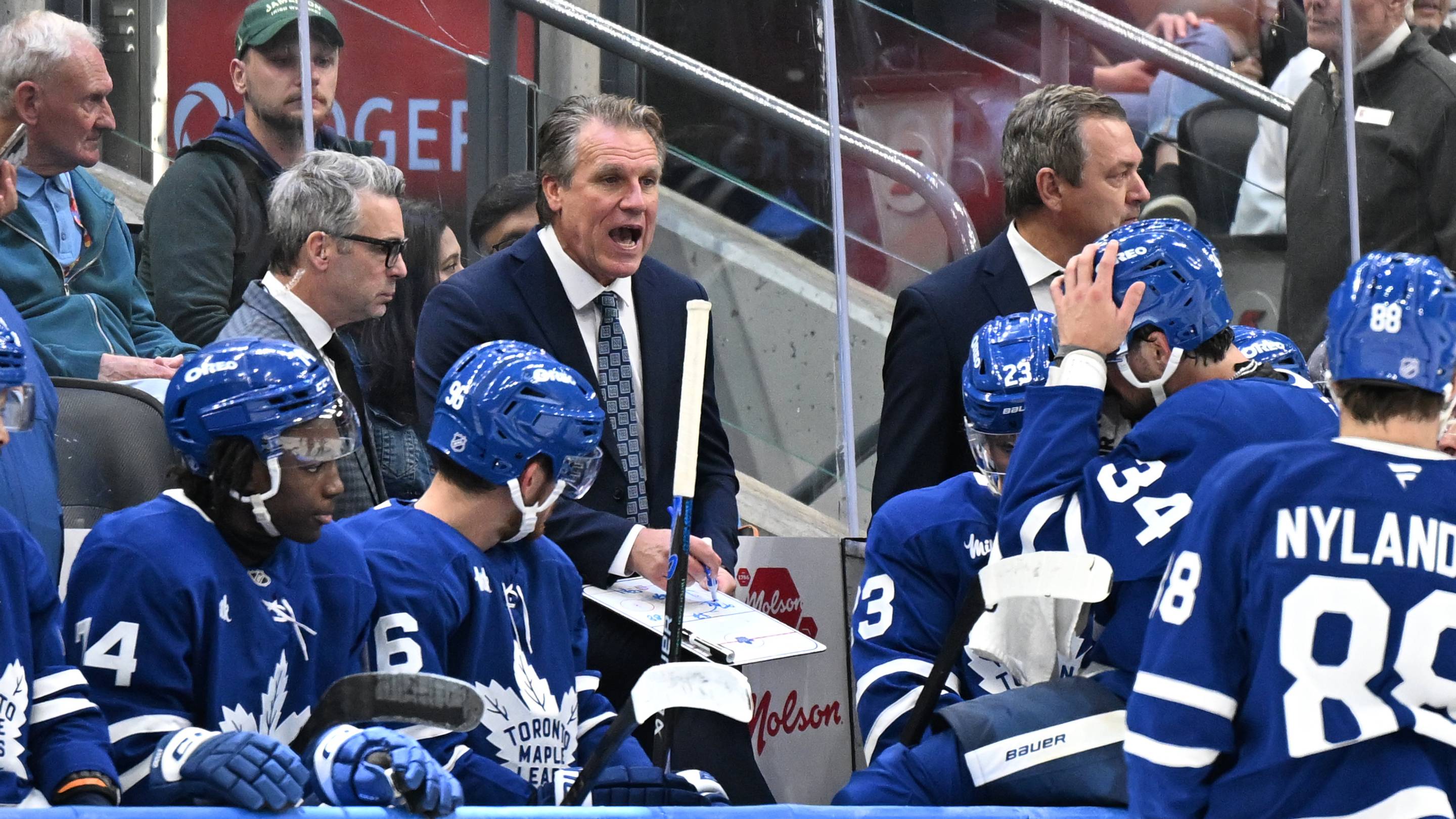 Jim Hiller made one fearless move in the Maple Leafs’ first win