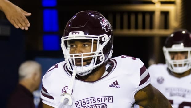 Mississippi State Bulldogs linebacker John Lewis 