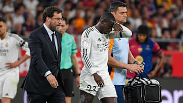FBL-ESP-CUP-BARCELONA-REAL MADRID