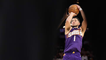 Memphis Grizzlies v Phoenix Suns