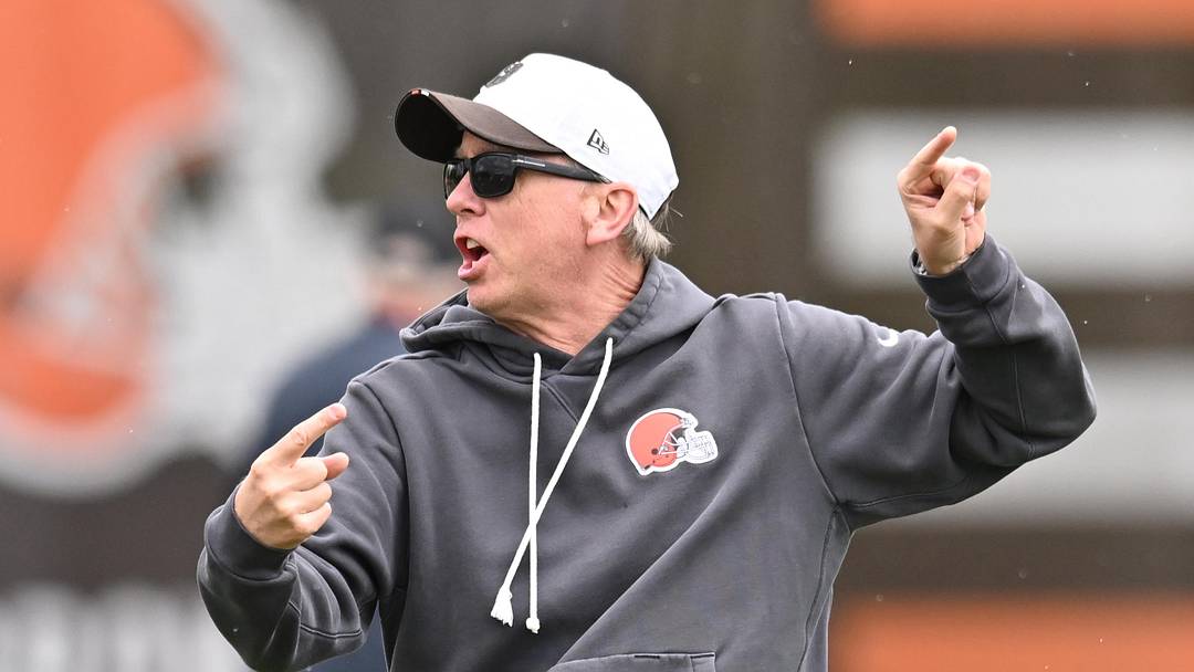 May 8, 2026; Berea, OH, USA; Cleveland Browns head coach Todd Monken during rookie minicamp at CrossCountry Mortgage Campus. Mandatory Credit: Ken Blaze-Imagn Images
