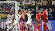 Jerman keluar sebagai juara grup A usai bermain imbang 1-1 dengan Swiss, Senin (24/6) dinihari WIB