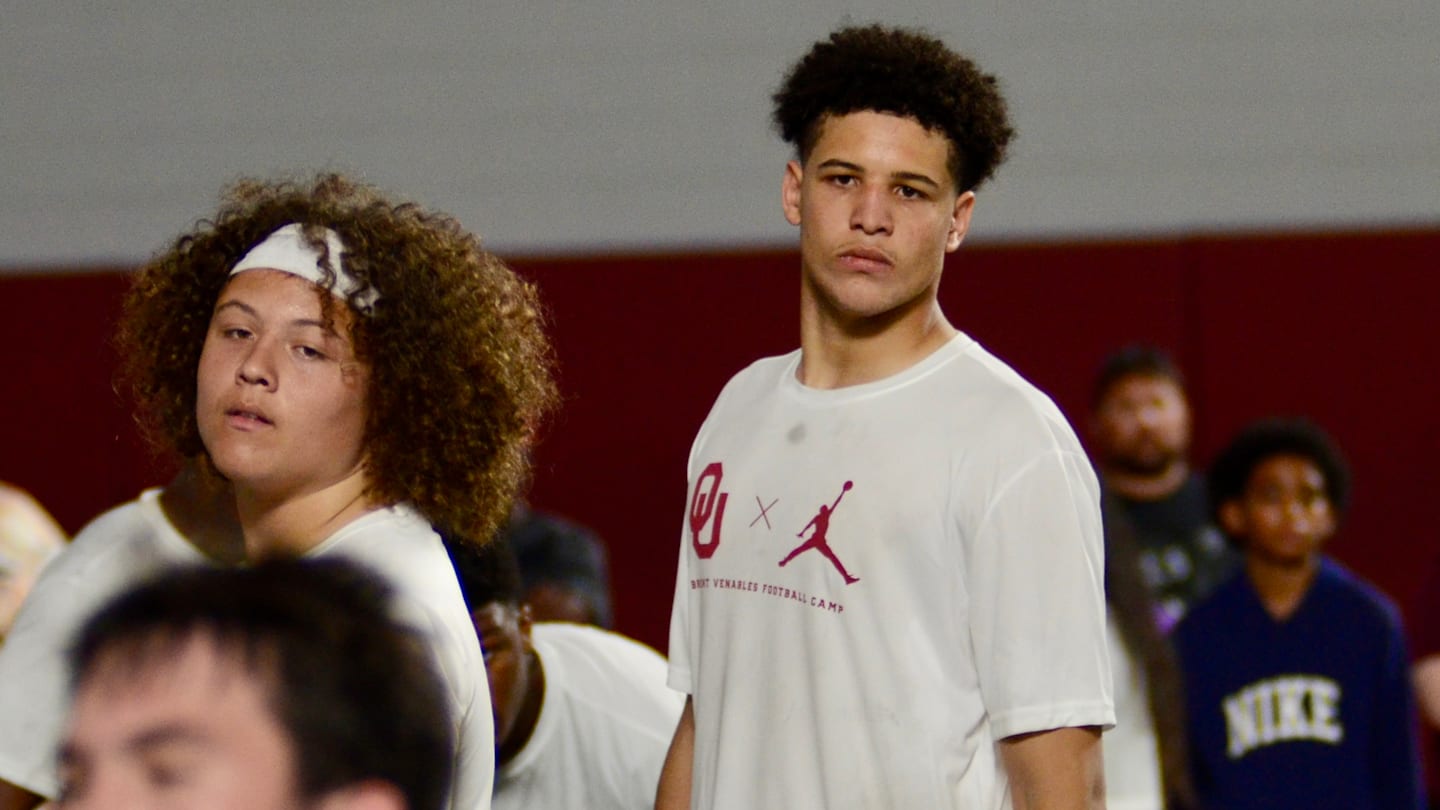 Five-Star Tackle Cooper Hackett Flips to Oklahoma