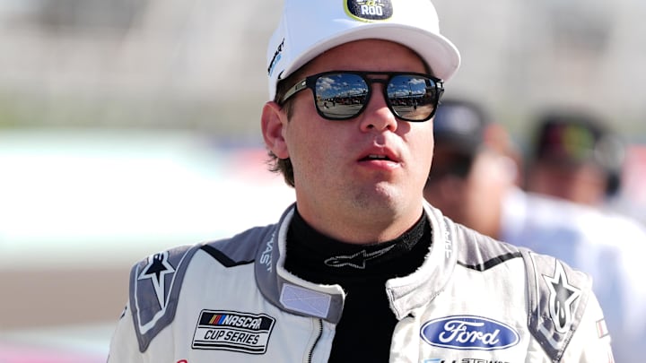 Front Row, Gragson Secure 8-Race Rush Truck Centers Sponsorship