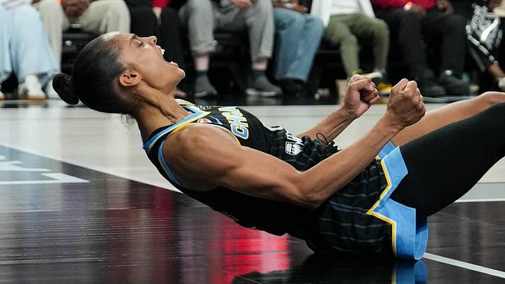 Jul 3, 2026; Las Vegas, Nevada, USA; Chicago Sky guard Skylar Diggins (4) reacts to scoring against the Las Vegas Aces in the fourth quarter of their game at T-Mobile Arena. Mandatory Credit: Candice Ward-Imagn Images