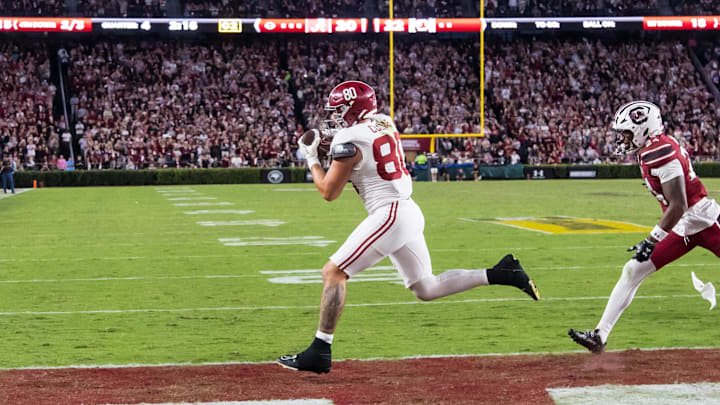 Oct 25, 2025; Columbia, South Carolina, USA; Alabama Crimson Tide tight end Josh Cuevas (80) catches a game-tying two-point conversion against the South Carolina Gamecocks in the fourth quarter at Williams-Brice Stadium. Mandatory Credit: Jeff Blake-Imagn Images