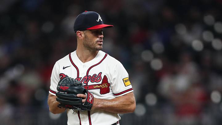 Apr 14, 2026; Cumberland, Georgia, USA; Atlanta Braves pitcher Tyler Kinley (45) throws against the Miami Marlins in the seventh inning at Truist Park. Mandatory Credit: Mady Mertens-Imagn Images