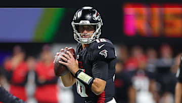 Kansas City Chiefs v Atlanta Falcons