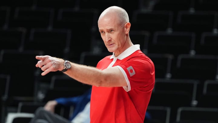 Tom Hovasse, a Penn State alum, coaches the Japan women's team at the Tokyo Olympics in 2021. 