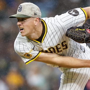 Padres' Gavin Sheets Gets Honest About Comfort Level of Playing in Left